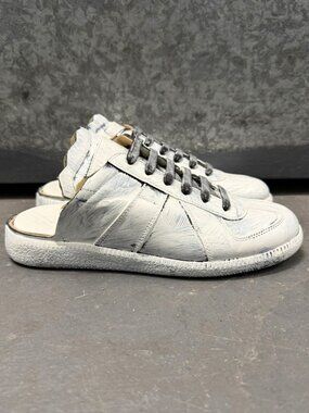 MAISON MARTIN MARGIELA GAT White Painted Leather Cut-Out Low Top Sneakers